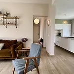 Maison Avec Jardin: La Cabane Aux Oiseaux
