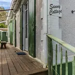 Sunny Cottage - Welkeys