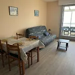 Appartement 2 Pieces Avec Balcon Et Parking A Saint-Gilles-Croix-De-Vie - Fr-1-224-39