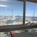 Appartement 2 Pieces Avec Parking Et Vue Sur La Marina