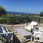 Charmant F3 Vue Mer Avec Piscine