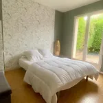 Maison A Deux Pas Du Bourg