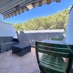 Studio Cabine 4 Personnes Avec Terrasse Et Place De Parking Privative