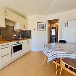 Appartement T2 A Quiberon - 40M² Avec Piscine, Tennis Et Parking Prive, Proche Plage Et Commerces - Fr-1-478-281