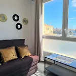Studio Cap D'Agde, 4 Couchages, Proche Port Et Commerces, A 500M Du Centre - Fr-1-249-408