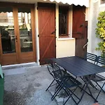 Casa Del Mar