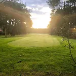 Petite Villa La Pantoufle Au Domaine Du Golf De Pinsolle