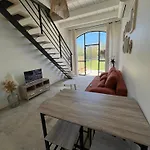 Beau P2, Residence Avec Piscine