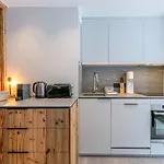Bel Appartement 3 Pieces Avec Wifi, Garage Et Terrasse, Pied Des Pistes, Residence Neuve A Val-D'Isere - Fr-1-694-331