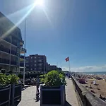 Studio Confortable Situe En Front De Mer