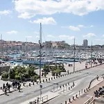 Vue Sublime Vieux-Port, Appartement Douillet