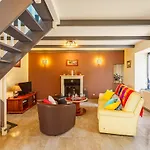 Holiday Home Du Bout Du Monde - Czn141 By Interhome