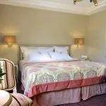 Villa Lara Hotel