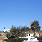 Le Buzet Bleu Bed & Breakfast