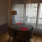 Petit Studio Sympa En Centre Ville