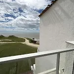 Appartement A Royan, Proche Plage, 2 Chambres Et Balcon - Fr-1-494-75