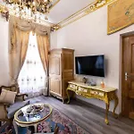 Suite Royale Maison De L'Eglise Du Couvent