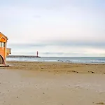 Parenthese Au Bord De L'Eau