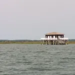 Villa Le P'Tit Bassin A Ares, Sur Le Bassin D'Arcachon Cote Cap-Ferret