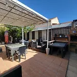 Jolie Dependance Avec Terrasse Privee Et Jacuzzi