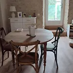 Appartement Avec Jardin Et Acces Mer