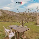 Les Figuiers - 4 Couchages