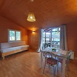 Chalet Dans Residence Les Pescalunes