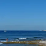 Modern Duplex With Ac And Garden, Just 350M To Sea Side