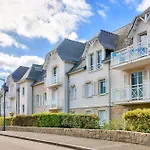 Proche Plages Et Commerces, Appartement Pour 4