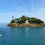 Family-Friendly Holiday Home Near The Coast
