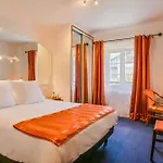 Logis Hotel & Restaurant Bergeret Sport