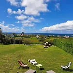Holiday Home With Sea Views, Lampaul-Plouarzel