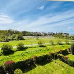 Appartement Vue Mer, Terrasse Parking Et Plage