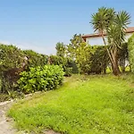 Appartement Moderne Avec Jardin Et Piscine Pres De La Frontiere Espagnole - Fr-1-2-436