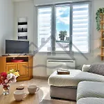 Localise - M2C - Ty Ma Bro -Maison Avec Exterieur Entierement Clos - Wifi Inclus - Draps Inclus- Animaux Bienvenus