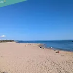 Une Pepite Face A La Mer Avec Acces Direct Plage