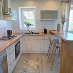 Holiday Home With Panoramic Sea Views, Plonevez-Porzay