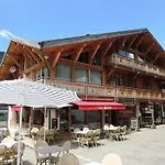 Confort Alpin : T3 Proche Pistes, Parking, Wifi - Fr-1-598-74