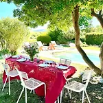 Charmant Mas Provencal Au Coeur Des Vignes