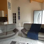 Maison Lumineuse Avec Jardin Pres De La Plage - 2 Chambres, Animaux Acceptes, Wifi, Parking - Fr-1-540-286