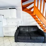 Maison Familiale Dans Le Domaine De La Plage Avec Piscine Privee, A 200M De La Mer