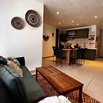 Loft Cosy Chic, Pres Des Grands Buffets