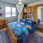 Awesome Home In Notre-Dame-De-Monts With Kitchen