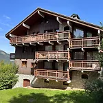 Duplex Lumineux Avec Balcon, Proche Des Pistes Et Commerces, Cheminee, Parking Gratuit Et Wifi Inclus - Fr-1-688-83