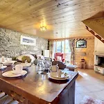 Duplex Chaleureux, Acces Pistes, Piscine, Balcon, Parking - Meribel Village - Fr-1-688-82