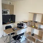 Studio Avec Place De Parking A La Timone