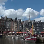 Hotel Monet