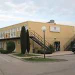 Top Motel