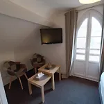 Chambres D'Hotes La Petite Salamandre