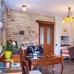 Gioraldi Art Hotel